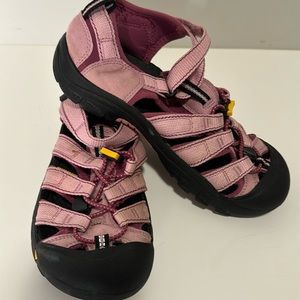 Keen Newport H2 Water Shoes